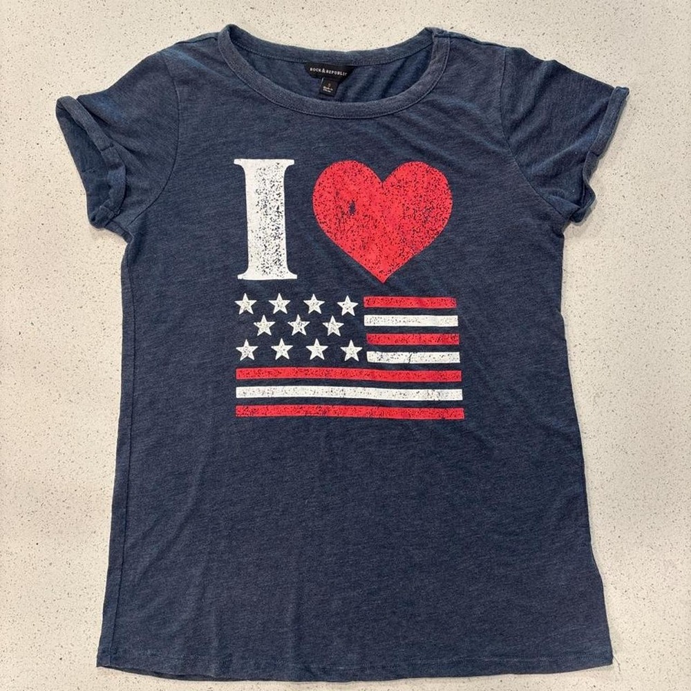 Rock & Republic Women's Blue Patriotic T-Shirt Small